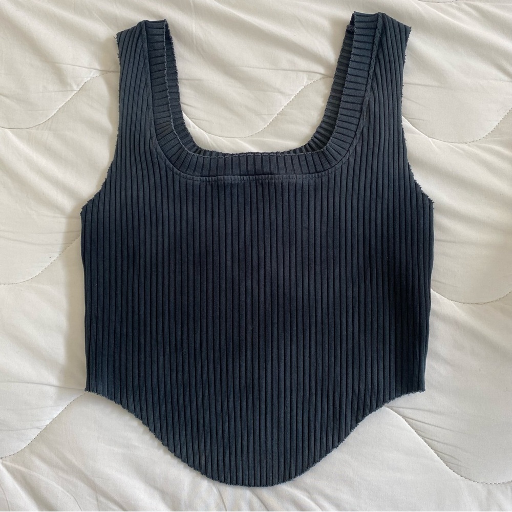 Cotton Citizen washed black tank